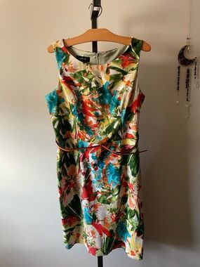 Jones & Co Tropical Botanical Belted Sleeveless Midi Dress Sheath Shift Abstract